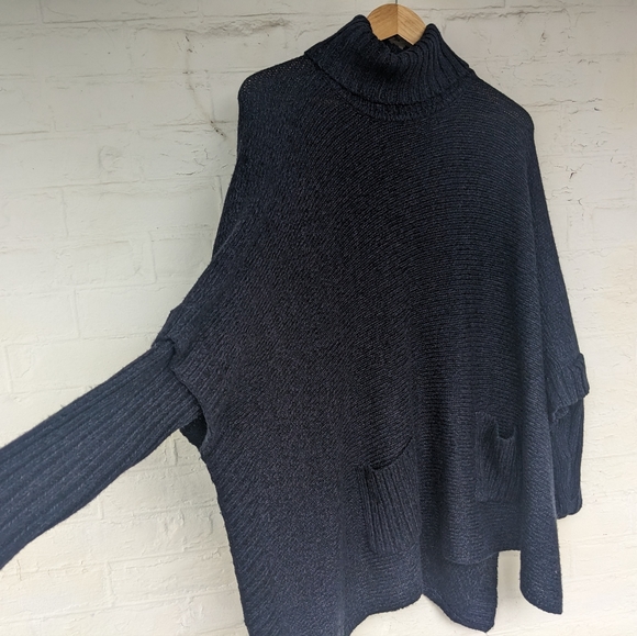PONCHO DESIGN LAB TURTLE NECK KNIT PONCHO SWEATER MIDNIGHT BLUE SIZE MEDIUM - Picture 2 of 14